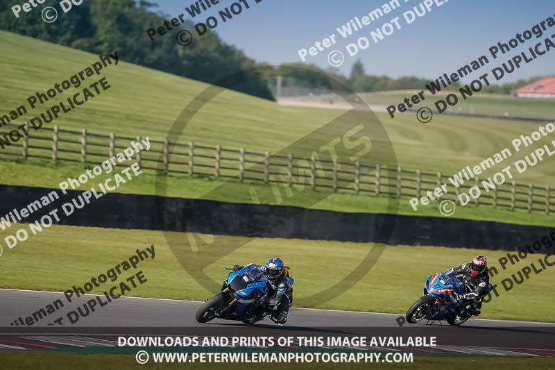 donington no limits trackday;donington park photographs;donington trackday photographs;no limits trackdays;peter wileman photography;trackday digital images;trackday photos